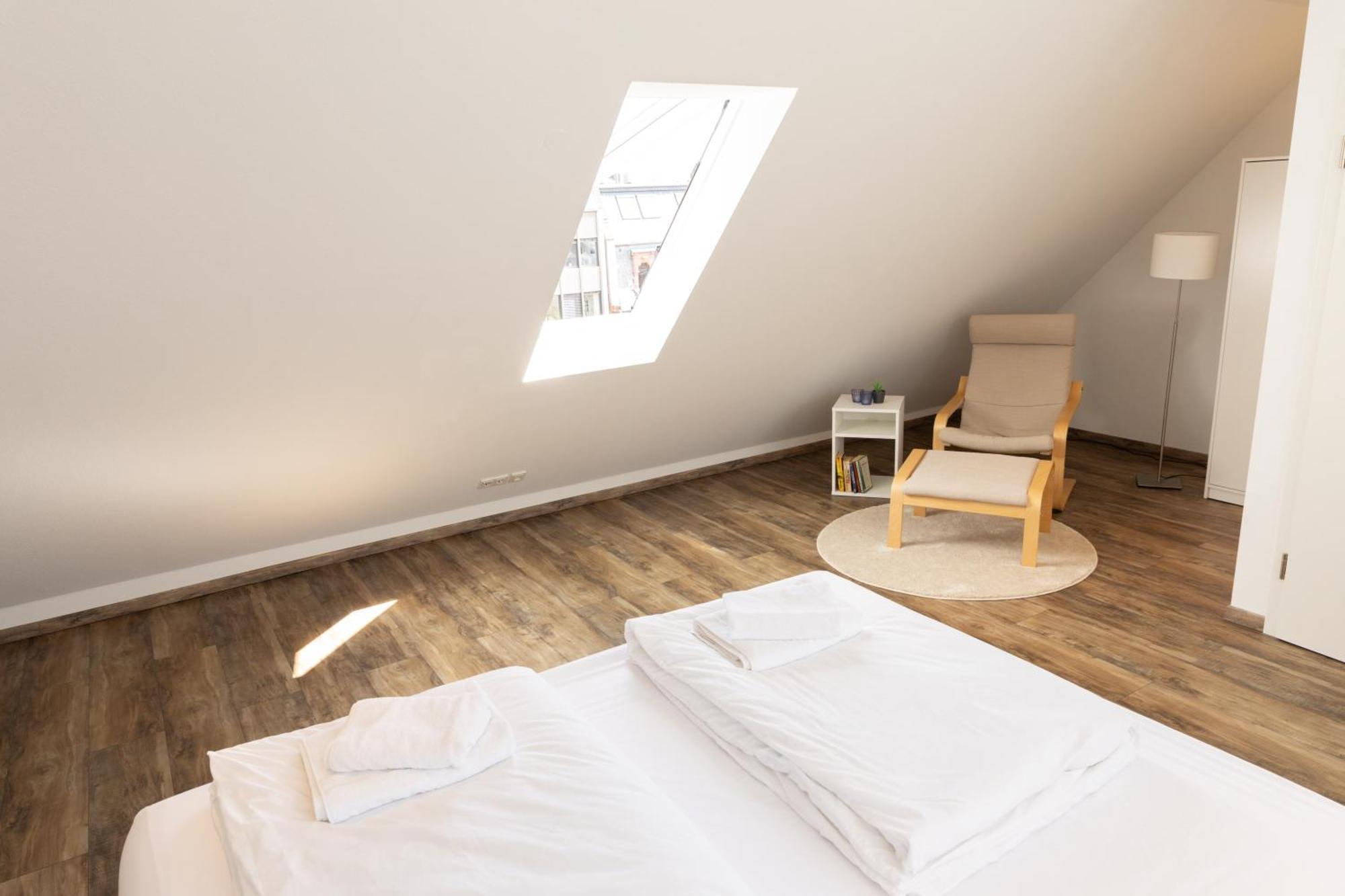 Bemyguest - 3 Zimmer Maisonette - Zentral - Klimaanlage - Aufzug Wiesbaden Esterno foto