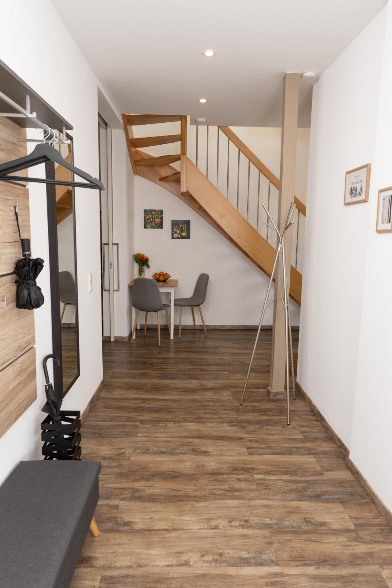 Bemyguest - 3 Zimmer Maisonette - Zentral - Klimaanlage - Aufzug Wiesbaden Esterno foto