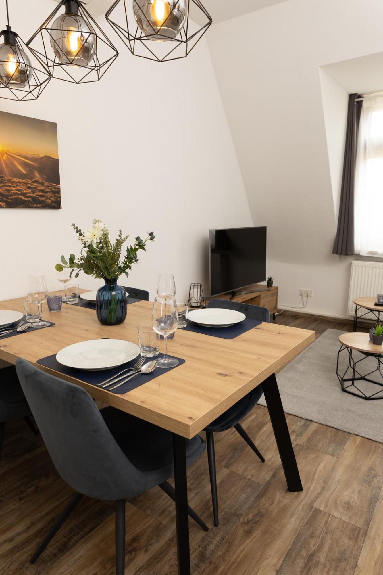 Bemyguest - 3 Zimmer Maisonette - Zentral - Klimaanlage - Aufzug Wiesbaden Esterno foto